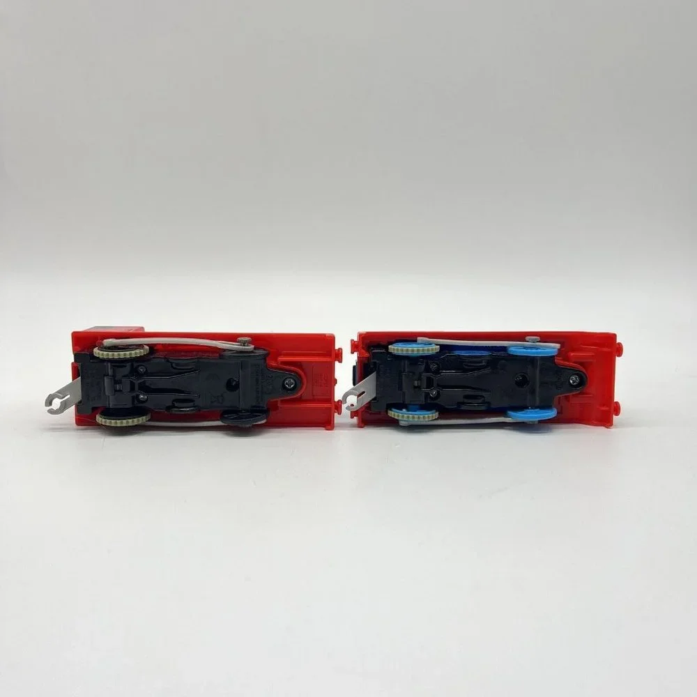 Thomas‎ Demolition at the Docks & James Gullane Motorized Engine Untested Toy